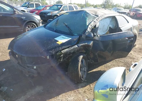 2011 Kia Forte Koup Ex z USA, uszkodzony, nr VIN KNAFU6A23B5463285